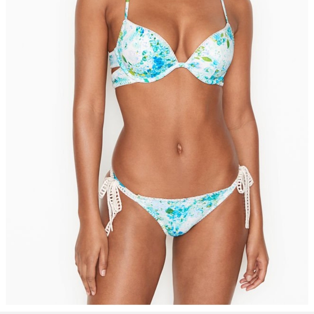 VICTORIA'S SECRETKiawah Crochet String Cheeky Bikini Bottom Swimsuit  Size XL